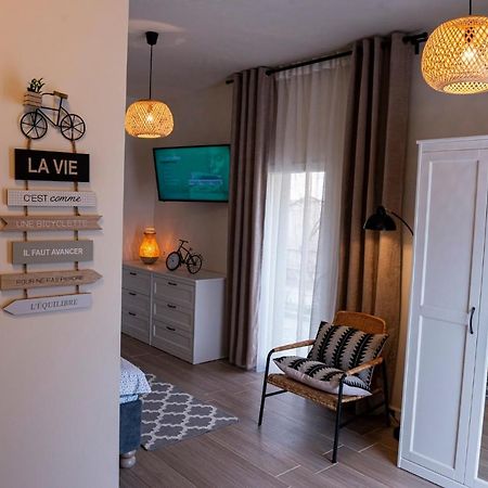 Reghin Guest House מראה חיצוני תמונה