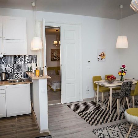 Reghin Guest House מראה חיצוני תמונה