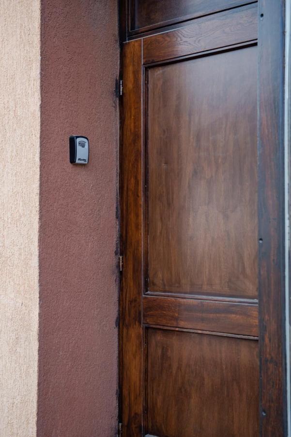 Reghin Guest House מראה חיצוני תמונה