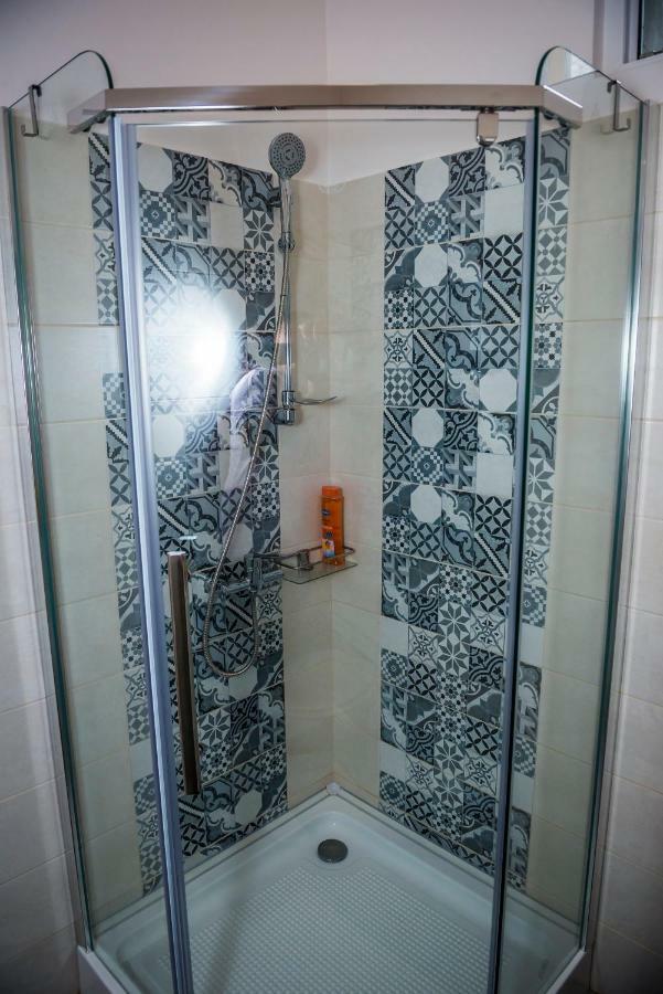 Reghin Guest House מראה חיצוני תמונה